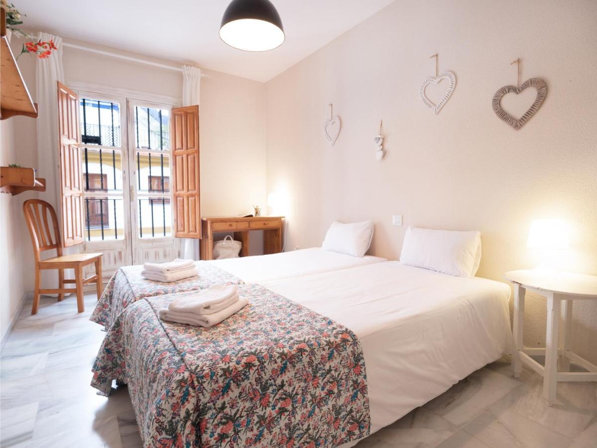 Cl Ubicacion Excelente Y Terraza Comun Junto A La Alfalfa Seville Luaran gambar
